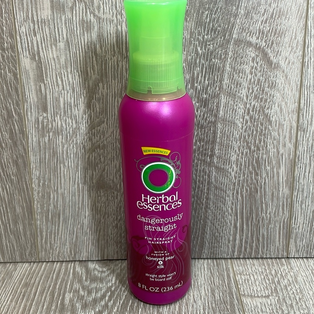 Herbal Essences Dangerously Straight Pin Straight Hairspray